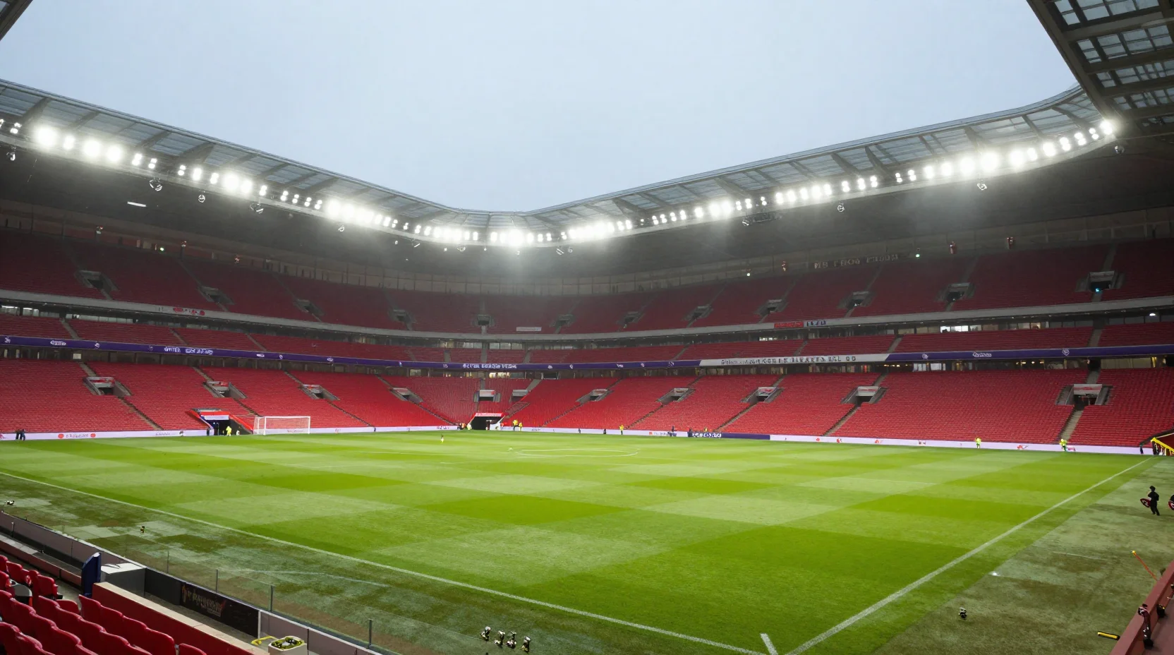 Dramatic Premier League football match scene at Emirates Stadium